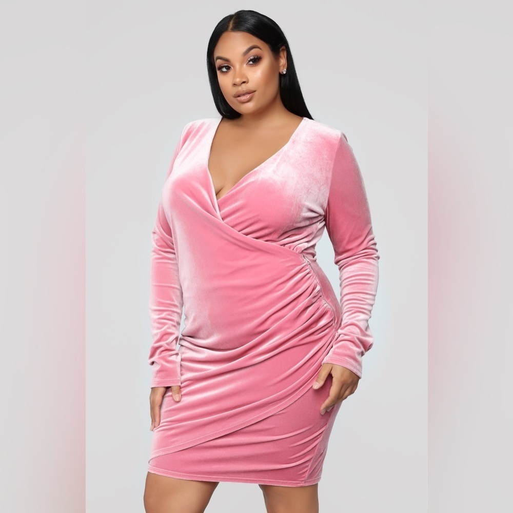 FASHION NOVA | Zipper Ruched Velvet Dress